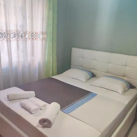 Center Apartmán *